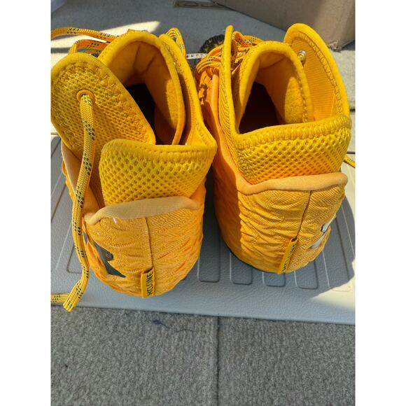 Under Armour Spotlight 4 MC Football Cleat Yellow Black Men’s SZ 13 3027977-700 main image 7